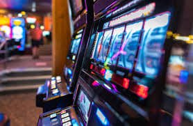 kipas slot mobile app interface showing live-dealer blackjack and sportsbook markets